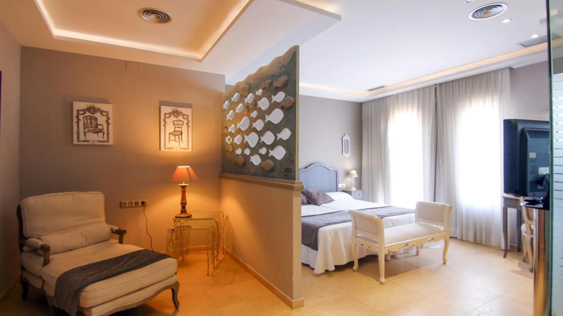 Hotel Restaurant Ceferino Vilanova i la Geltru 3*,