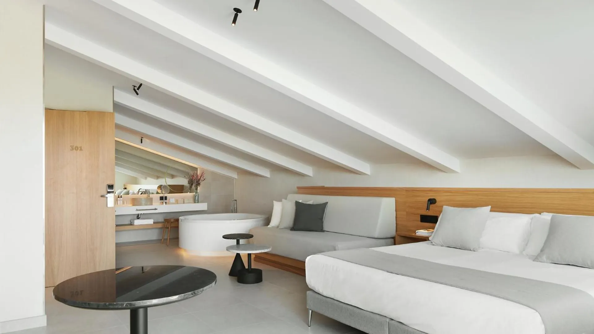 Hotel Restaurant Ceferino Vilanova i la Geltru 3*,  Spain